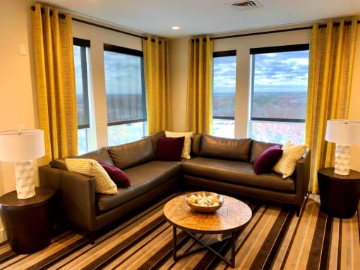 Modern 1-, 2-, and 3-bedroom apartment at Metro Heights in Baltimore featuring open floor plans, in-unit washer and dryer, upscale finishes, and convenient access to the Mondawmin Metro Line, shopping, and local attractions.