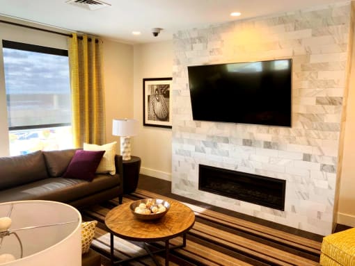 Modern 1-, 2-, and 3-bedroom apartment at Metro Heights in Baltimore featuring open floor plans, in-unit washer and dryer, upscale finishes, and convenient access to the Mondawmin Metro Line, shopping, and local attractions.