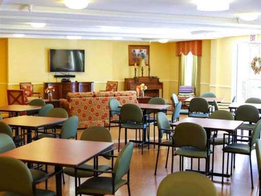 Spacious community room at Park View at South Pantops where residents age 62 and better enjoy social events, educational activities, and entertainment opportunities.