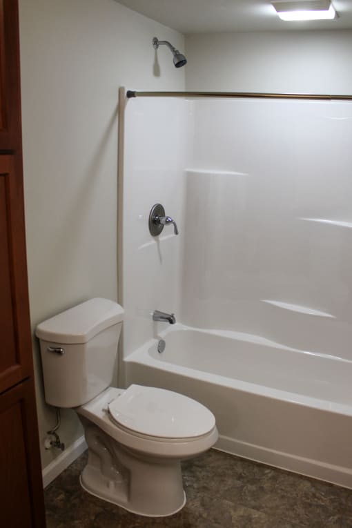 Midtown Triplex Bath