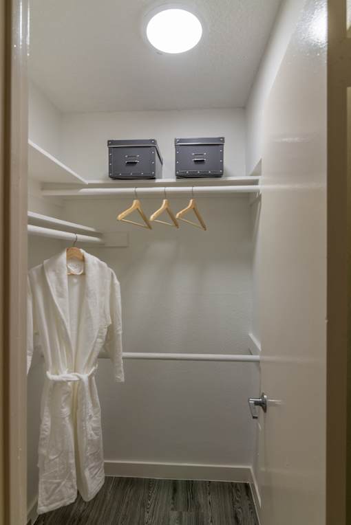 Walk-in closet