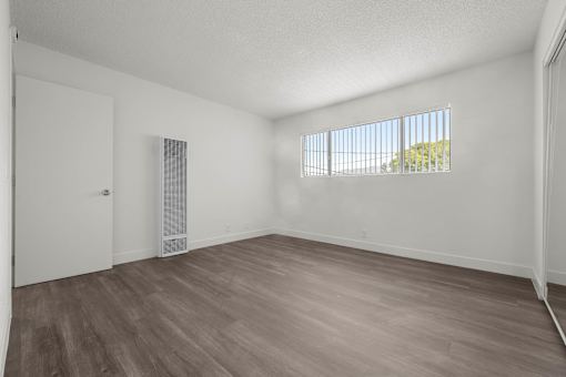 A room with a window and a door at Sunset Square, West Covina, 91790