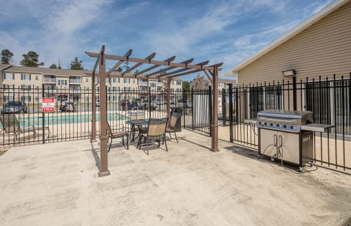 Grill  at Benson Estates Apartments, AUGUSTA