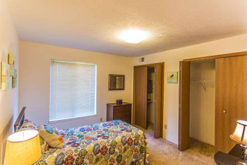 Second Bedroom Davis Estates Apartments in Shelbyville TN