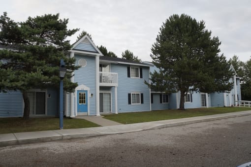 Exterior Wawatam Apartments
311 W. Cadillac Street, Mackinaw City, MI 49701