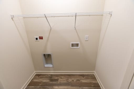 The Legacy at Walton Harbor in Gainesville, GA washer dryer hookups