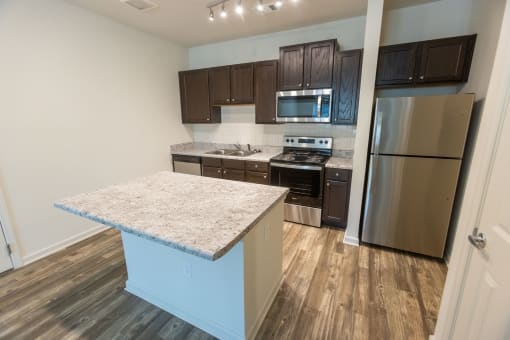 Walton Harbor apartment homes in Gainesville, Georgia open floor plans