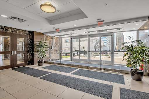 Avant Lobby