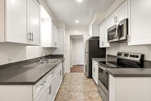 Kitchen at White Oak Terrace Apartments, Encino, 91316