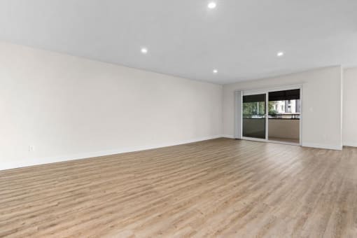 Living Room with Balcony at White Oak Terrace Apartments, California, 91316