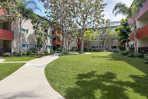 Peaceful Community with Lush Landscaping at White Oak Terrace Apartments, California, 91316