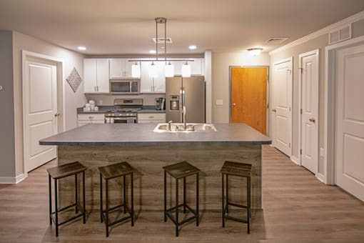 Blue Ridge Apartments