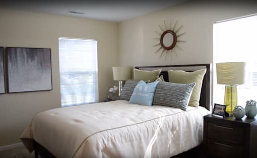 Bedroom With Plenty Of Natural Lights at Abbey Ridge Apartment Homes, Michigan, 48371