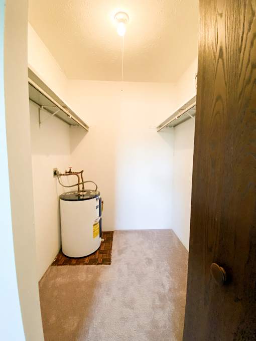 Model Master Closet at Condor Garden Apartments, Ohio, 44035