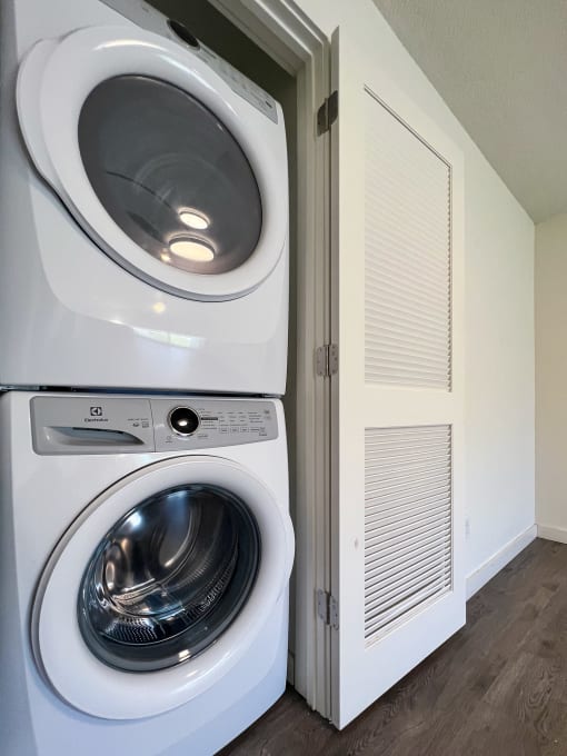 in-unit washer and dryer