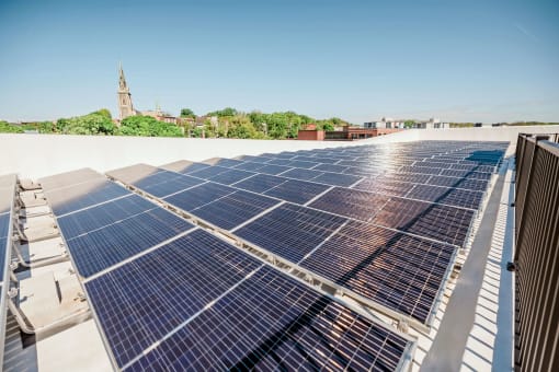 Industrie is fully electrified, so no fossil fuels are consumed onsite for building operations and a 148kW rooftop solar PV array offsets energy use.