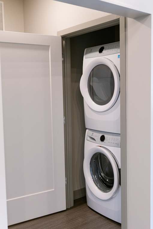 Washer and dryer at Vicina