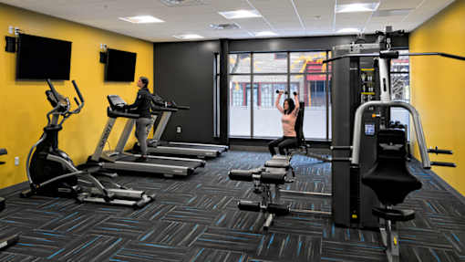 24/7 Fitness Center at Vicina