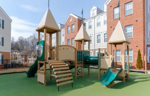 Come Play!