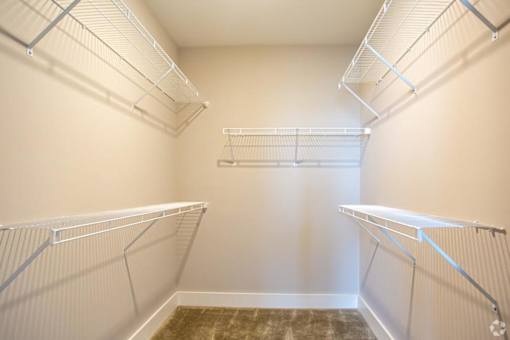 Walk In Closet at Stone Springs Apartments, Sterling
