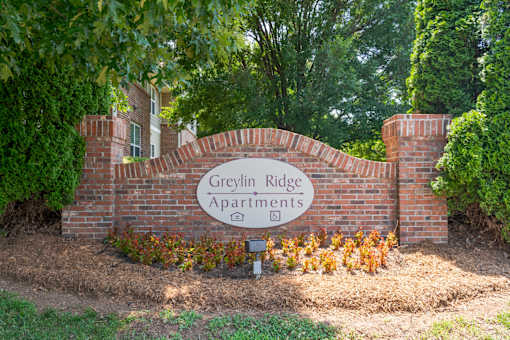 Community sign at Greylin Ridge Apartments, Statesville North Carolina