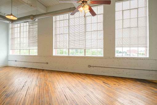 Empty room at Kemper Lofts Apartments, Lynchburg