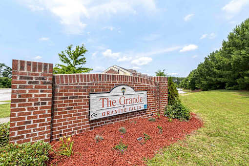 Signature at The Grande at Granite Falls LLC Apartments, Rolesville, NC, 27571