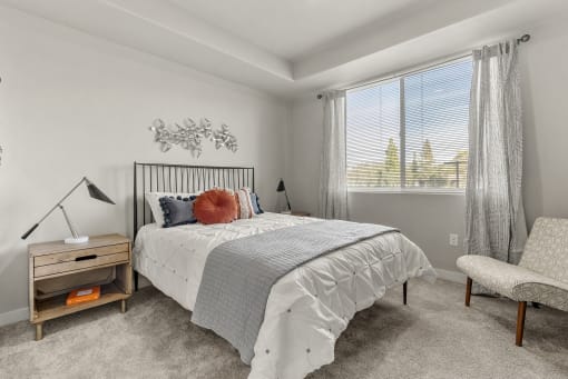 Bedroom at V on Broadway Apartments in Tempe AZ November 2020 (3)