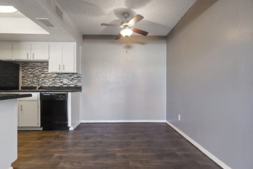 Dining Area empty at Avenue 8 Apartments in Mesa AZ Nov 2020