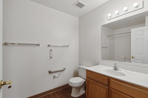 Handicap Accessible Bathroom at Somerset Village in Kingman Arizona