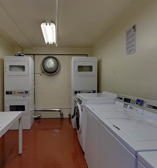 Laundry Room at University Lofts Apartments near University of Arizona in Tucson Arizona