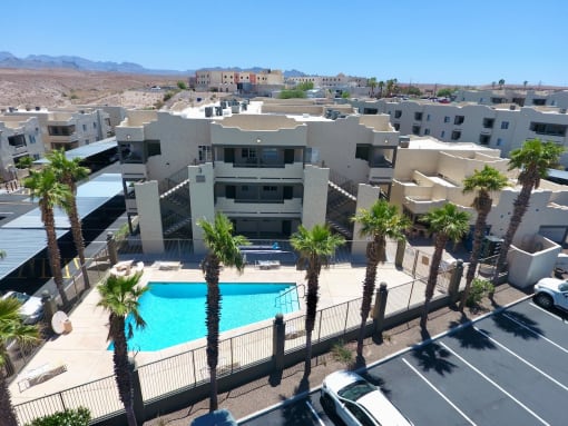 Pool at Silver Cliffs Apartments in Bullhead City