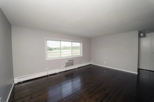 Vacant Living Area at Encore 99, East Haven, CT, 06512