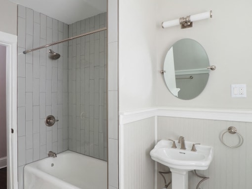 Bathroom sink and tub at The Packard, West Hartford, CT, 06119