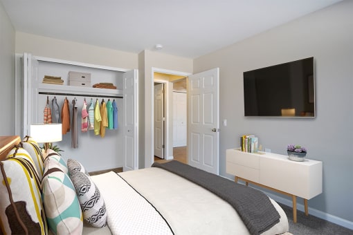 Carlyle Place Apartments Bedroom