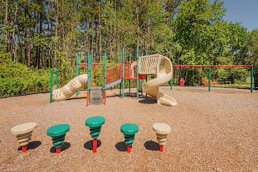 treybrooke at the park apartments playground