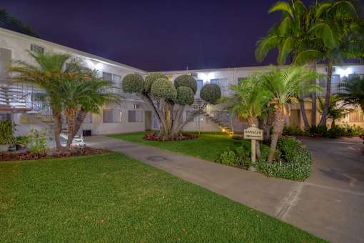 Courtyard Sidewalk