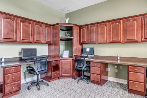 Business Center and Conference room at Bermuda Estates Apartments in Ormond Beach, FL
