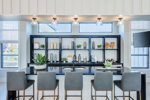 resident lounge at Bon Haven Apartments in Spartanburg, SC