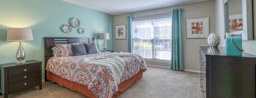 Oversized bedrooms with carpet at Ascent Jones Apartments in Huntsville, Alabama