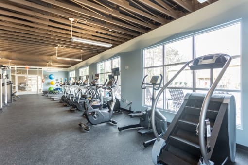 Exercise facility Fitness Center at Ascent Jones Apartments in Huntsville, Alabama