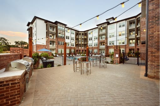 grilling stations at Tapestry Bocage in Baton Rouge, LA
