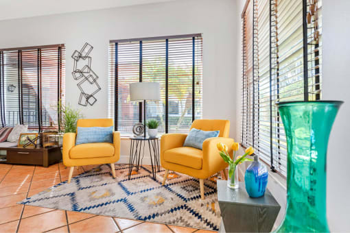 Clubhouse leasing entry sitting area