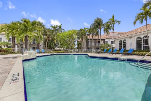 the swimming pool at the resort at longboat key club
