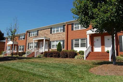 at Legacy at Friendly Manor, Greensboro, NC, 27410