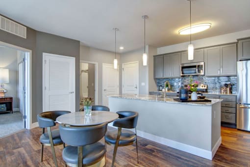 Gatsby Dining Room, apartments for rent minneapolis, Dean Weidner Foundation