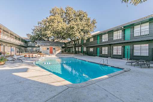 Outdoor pool at Chapel Creek Apartments Dallas