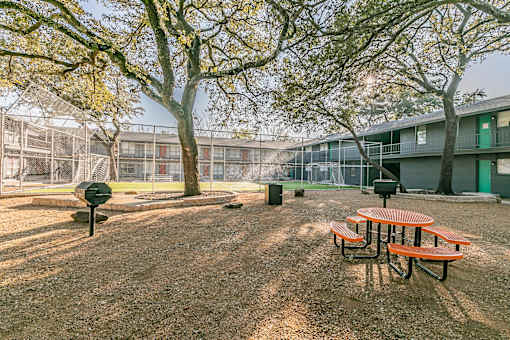 Community pavilion and outdoor seating at Chapel Creek Dallas