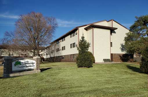 A building with a sign that says Southridge Senior Residents in front of it.