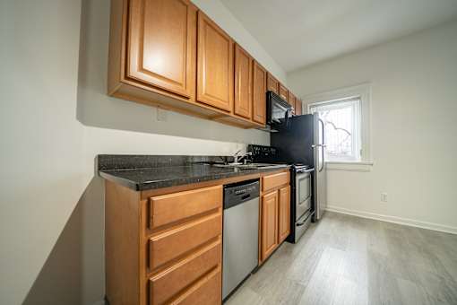 Chef Kitchen at Tremont Terraces Apartments, Cleveland
